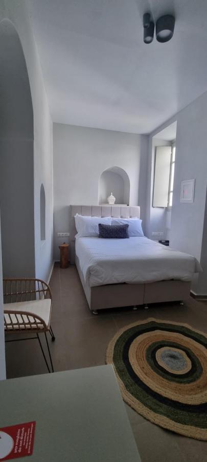 Guru Accommodations Mykonos Town Exteriör bild