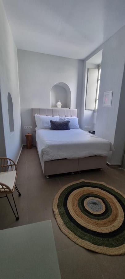 Guru Accommodations Mykonos Town Exteriör bild